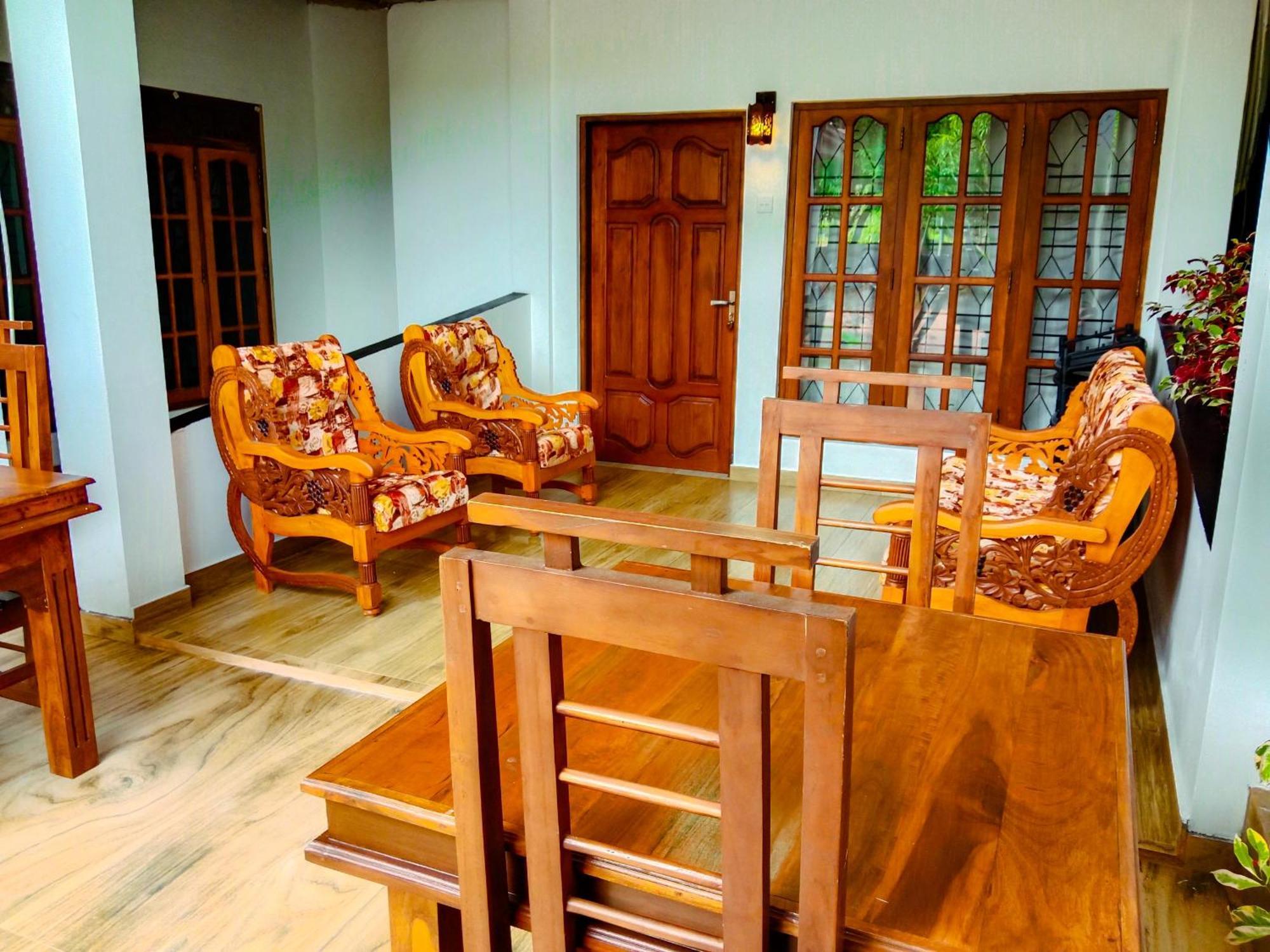 Sigiriya Peacock Homestay Екстериор снимка