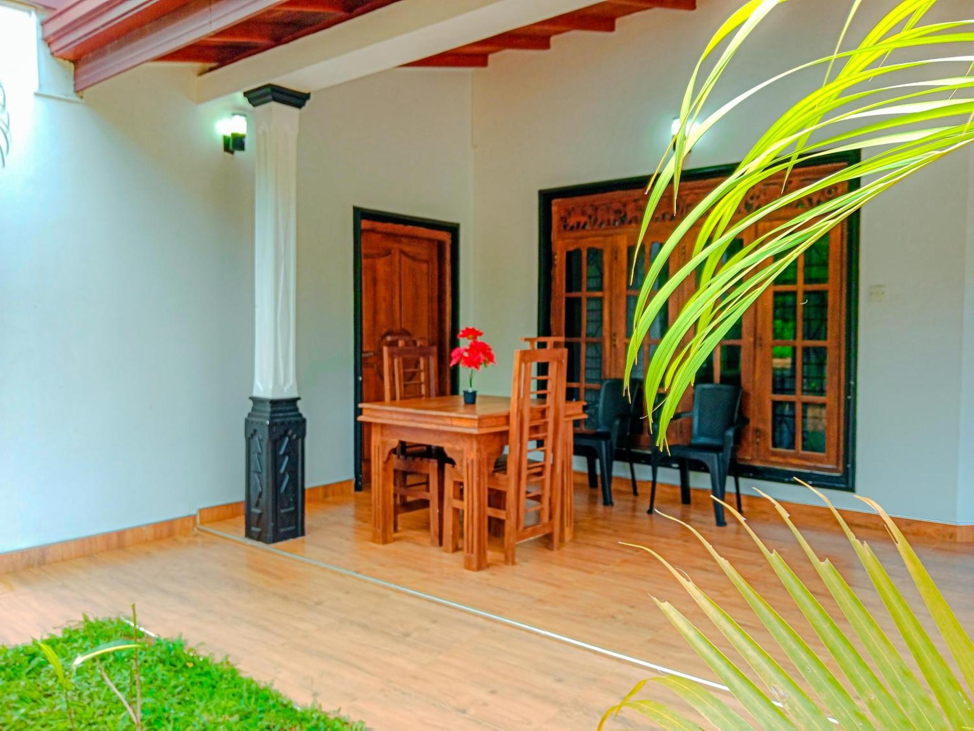 Sigiriya Peacock Homestay Екстериор снимка